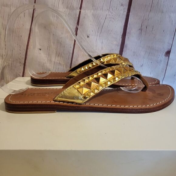 Mystique Gold Leather Rock Stud Flip Flop Thong Sandals sz.6 Ret.$265 w/Dustbag - Picture 9 of 11